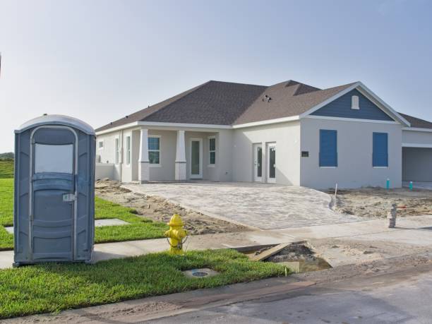 Best Portable restroom trailer rental  in Vicksburg, MS